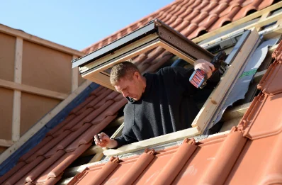 Pose de fenêtres de toit Velux à Plésidy